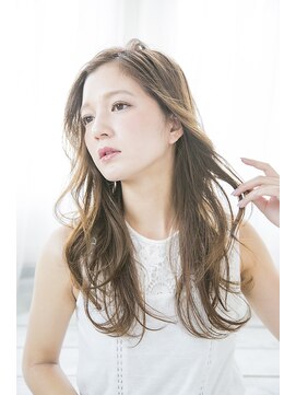 クロエ 三軒茶屋(Cloe) オーシャンベージュのゆるクセカール