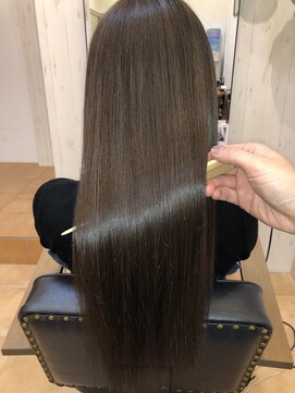 アコンプリッシュ 代官山 恵比寿(accomplish) プラチナミネコラ