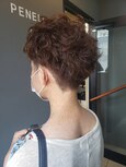 くせ毛を生かしたパーマ風ツーブロックショート！　担当　遠藤至