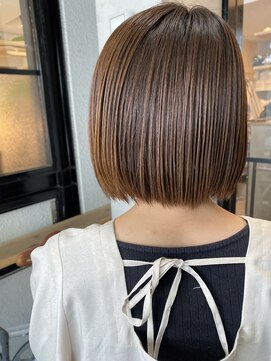 ツクシ(tsukusi) つやつやベージん