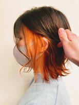 ブロッサム ひばりヶ丘(Blossom)&nbsp;20代30代大人可愛い★インナーオレンジ前下がりウルフカット