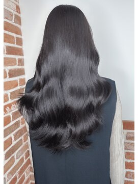 エニー 栄(Any) 艶感たっぷりのダークグレー♪