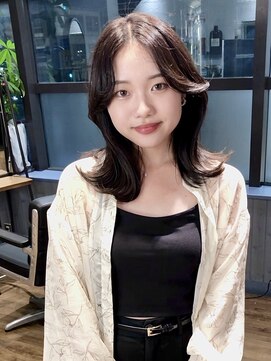 サロンドルテラ (Salon de Lutella) 韓国ヘア☆くびれSTYLE チョコレートアッシュ