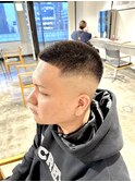 バズカット坊主ヘアスキンフェード