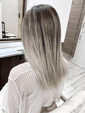 ベルヘアーデザイン 堺東(Belle hair Design) バレイヤージュ/外国人風/レイヤーカット/ケアブリーチ/堺東