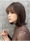外ハネワンカールボブ