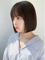 メラク バイ コア(Merak by CoRe.gn) 前下がりボブ切りっぱなしボブブリーチなし艶感グレージュ