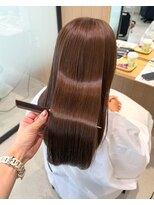 ファムバイアヴァンス(Femme by AVANCE.) 髪質改善×艶感ショコラブラウンロング