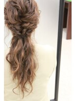 ハブ ヘアー(HUB hair)&nbsp;ゆるふわダウンアレンジ