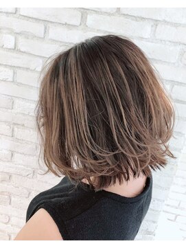 ロンド 表参道店(Lond) 【Lond】津賀雅也　ナチュラルハイライトでクールスタイルに♪