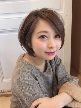 レジナヴィータ 栄(Reginavita) 【Reginavita栄】やわらかショートボブ@小野