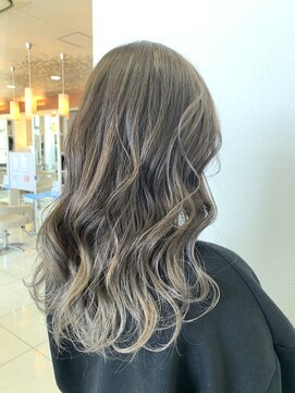 レイフィールド 光の森店 エドルカラー!エアタッチ