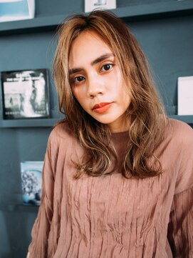 シーア 中野新橋店(Sia) 【2021年新作スタイル】Sia中野新橋店