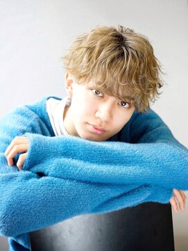 ゴールド 渋谷本店(GOALD) メンズシースルーバング ナチュラルスパイラルパーマバーム