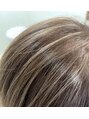 アズーア ヘアーアンドスパ(azure hair&spa)&nbsp;ハイライトを入れて白髪ぼかし。脱白髪染めはお任せください。