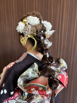 エフプロモーションフローラ(FLORA) はたちの集いヘアセット