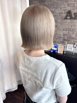 ヘアーデザイン アズール(Hair Design Azur) 【Azur】Pale beige