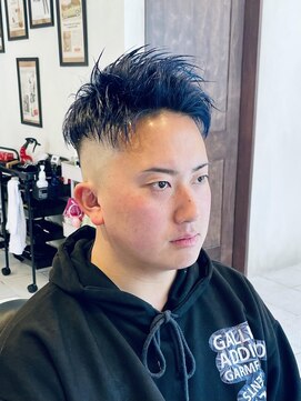 グレイスフルバーバーロンドン 大宮店(Graceful Barber London) 【30代 男性】ロンドンブルーフェード(大宮/バーバー)