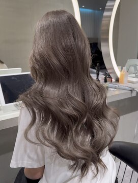 ロンドウル 熊本(Lond ulu) 韓国へア/ブリーチ/顔周りカット/ハイトーン/レイヤーカット/