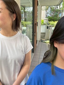 イリル バイ レシッド 自由が丘(ibrel by rcid) 親子でインナーカラー親子コーデ耳元のおしゃれ