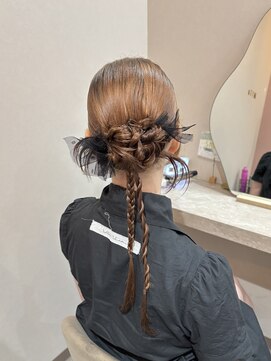 ミラ(Mila) カジュアルめに★カチモリヘア！リボン