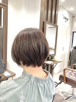 ミミックヘアー(MiMic hair)の写真/《ライフスタイル》や《髪質》に合わせ、柔らかな透明感が叶う白髪染めを実現【桐生市】【みどり市】