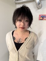 ノラ シンディ(NORA CYNDY) ハッシュカット ハッシュボブ ショートウルフ 顔周りレイヤー