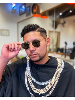 キングコング バーバーショップ バイ アルバレス(KING KONG BARBERSHOP by ALVAREZ)の写真/メンズカットに定評のある実力派サロン。ONもOFFもキマる、再現性の高いスタイルを創り上げます◎
