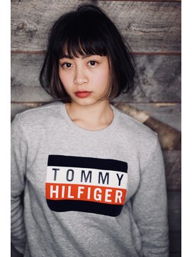 ファムエリア(FEMME AREA) インナーカラー×ワンレンボブ