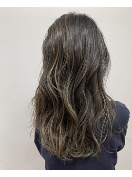 ココンヘアー(KOKON hair) 【エアタッチ × ミルクティーベージュ】