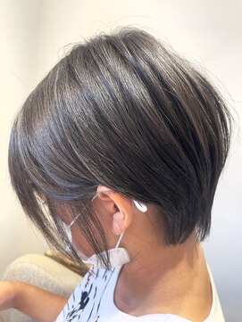 美容室 スタジアム(Stadium) ショート ハンサムショート 耳かけショート