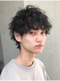 波巻きスパイラルパーマメンズマッシュウルフカットメンズパーマ