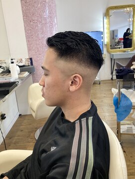 コワファースト 別府 スキンフェード×バーバースタイル