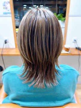 ヘアーブランドジン ティアラ(HAIR BRAND Jin Tiara) レイヤーカット×ハイライト【松山美容室】