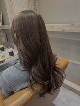 チュラトリート(CHURA TREAT) 透明感オリーブベージュ