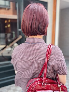 ティル(till) 【till_kage】ぷるっとミニボブ＋ピンクレッドカラー