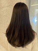 スリー ナカノシマ(three. Nakanoshima)&nbsp;【透明感×ツヤ髪】大人女性のココアブラウンロング［淀屋橋］