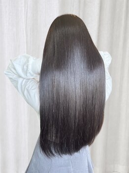 アミエ(AMIE)の写真/ツヤ/ダメージ補修/指通り/持続性で話題の髪質改善メニューを取扱◎髪の芯から潤う艶髪に*