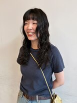 ケイトミラー(KATEMIRROR)&nbsp;パーマスタイルロングヘアレイヤーカット