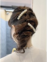 カリーナヘア(Carina Hair)&nbsp;大人の上品お呼ばれスタイル