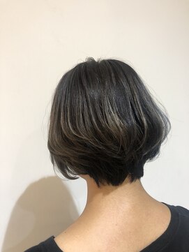 ネオリーブギンザ 銀座店(Neolive GINZA) ショートボブ☆ブリーチハイライト☆銀座美容室