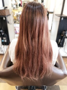 トゥエンティーフォー 泉大津店(24) 甘すぎない大人かわいいレッドブラウン