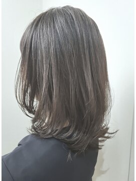 アスタリスク(asterisk) ボリューム×華やか　ミセスレイヤースタイル【西村優子】