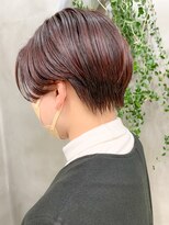テトヘアー(teto hair) 前下がりショート、ハンサムショート、ピンクベージュ
