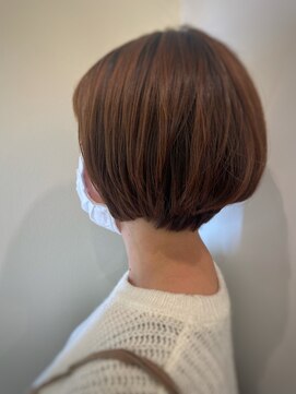 ディーボーイ 下通本店(D-BOY) ショートボブ