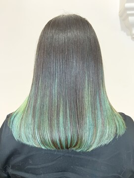 オブヘアーギンザ(Of HAIR GINZA) グリーンインナーカラー☆アンブレラカラー