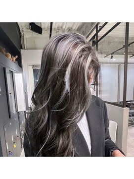 美ゼンヘアー 東久留米店 ZEN hair ヨシンモリ(ロングレイヤー)
