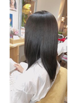 アネモネヘアー(anemone hair) 縮毛矯正