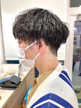 アッシュ 下丸子店(Ash) フェザーマッシュコンマヘアツイストパーマソフトツーブロック
