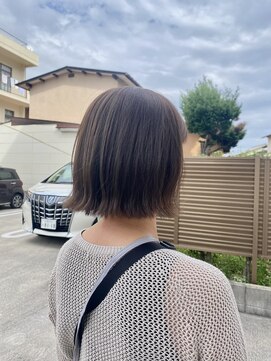 コルハバイラレヴ(CoLHa by Le Reve) 外ハネミニボブ　【廿日市　コルハ　ミヤジマ】